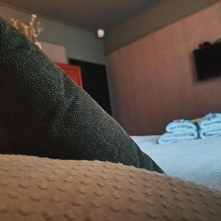 Boutique Hotel Bajoene Middelburg Bagian luar foto