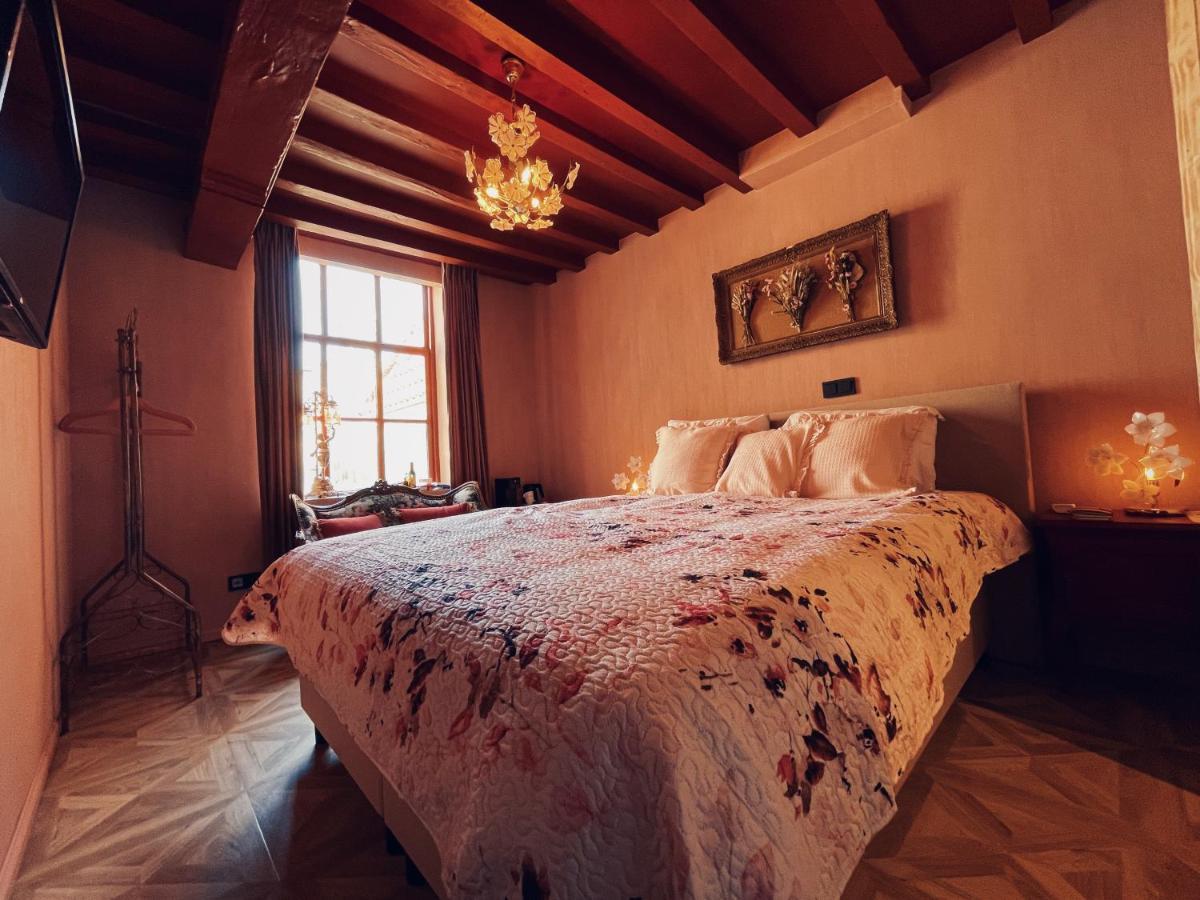 Boutique Hotel Bajoene Middelburg Bagian luar foto