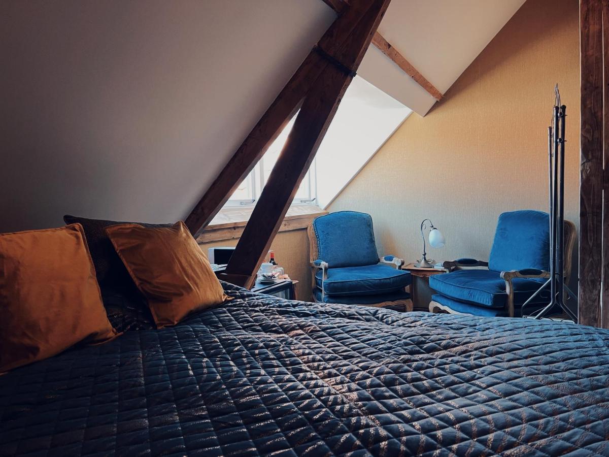Boutique Hotel Bajoene Middelburg Bagian luar foto