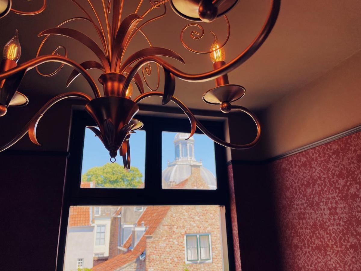 Boutique Hotel Bajoene Middelburg Bagian luar foto