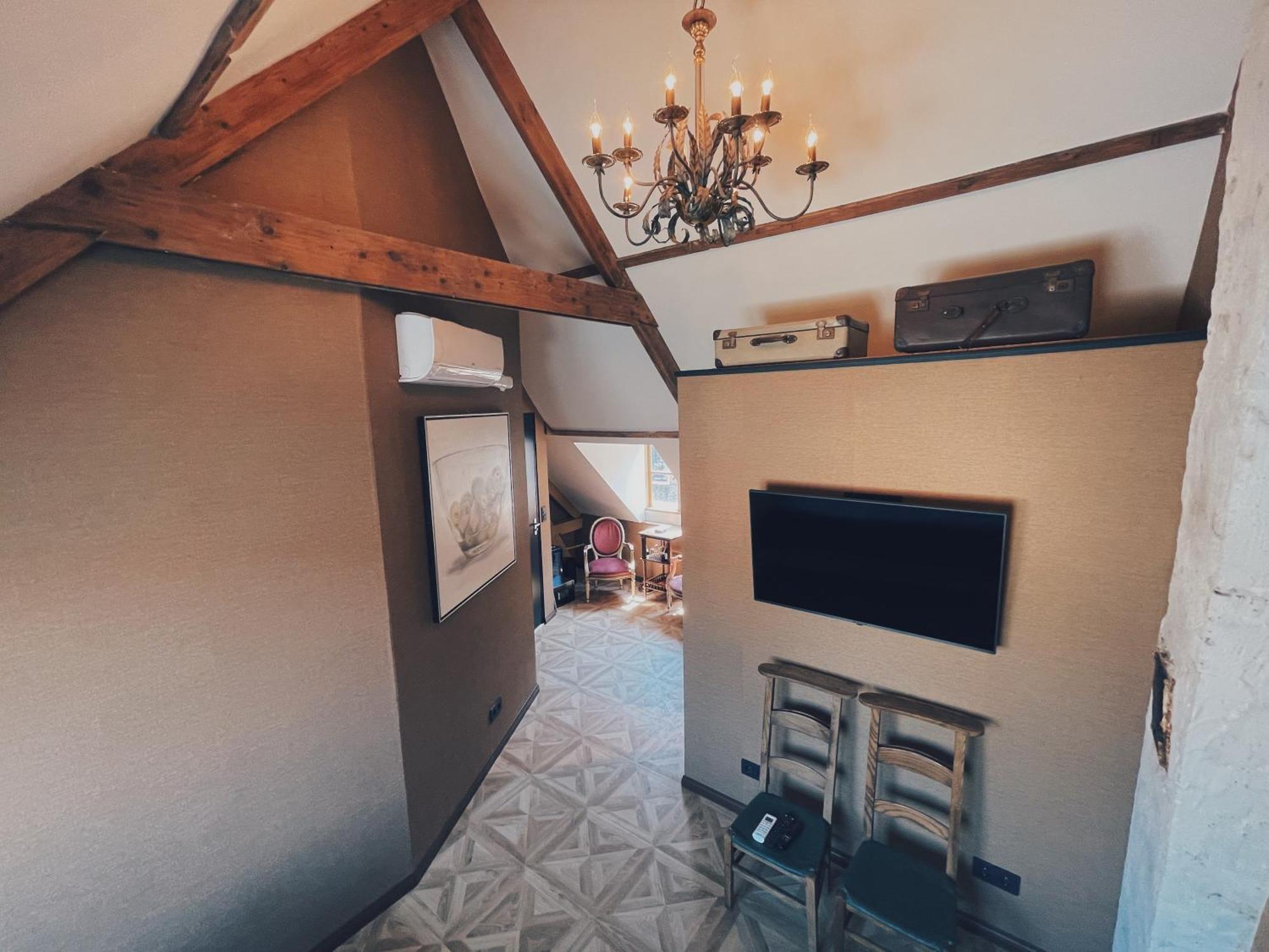 Boutique Hotel Bajoene Middelburg Bagian luar foto