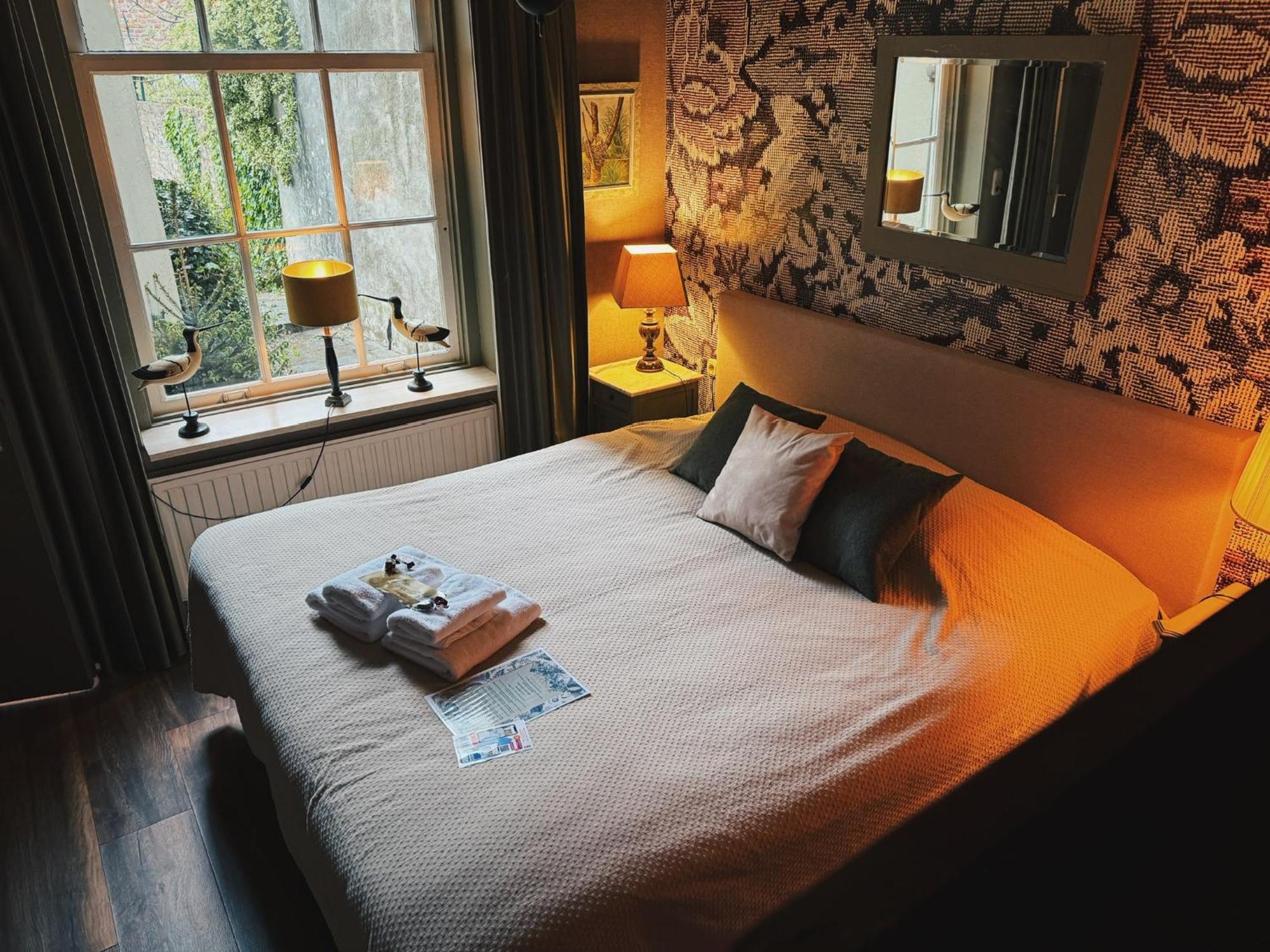 Boutique Hotel Bajoene Middelburg Ruang foto